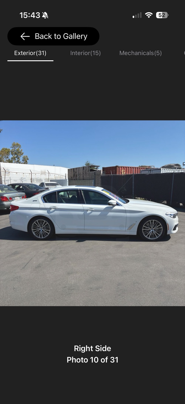 2018 BMW 530e — Passenger-side view