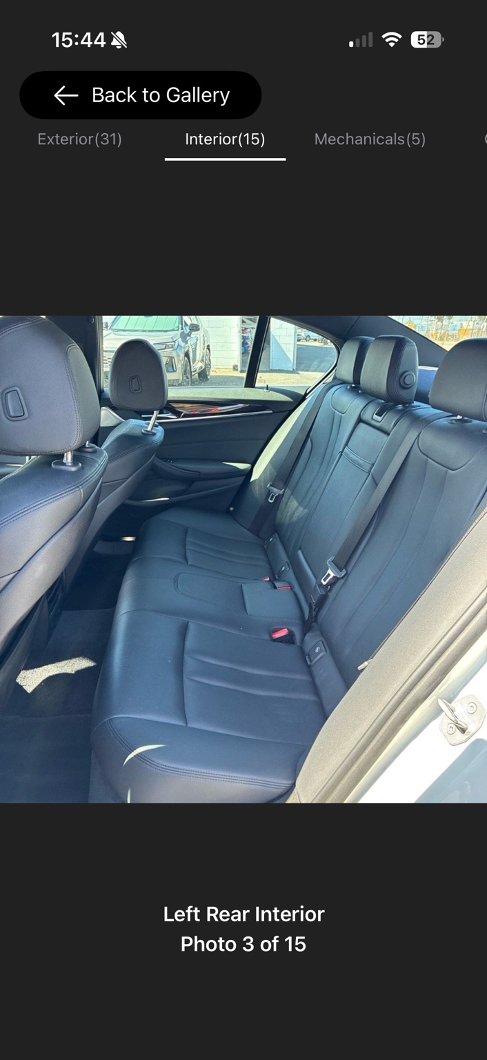 2018 BMW 530e — Rear seats